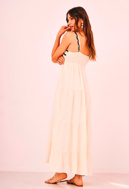Vestido marfim com bordado no peito HJ.Nakara