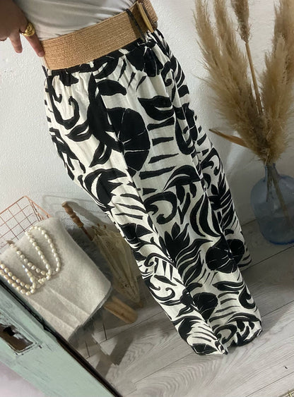 Pantalonas estampado branco e verde com cinto