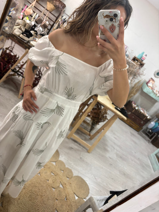 Vestido branco folhas verdes