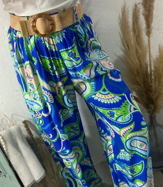 Pantalonas azulão estampado paisley colorido com cinto