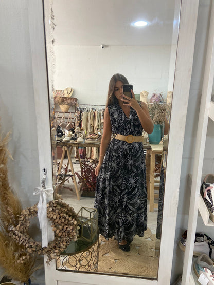 Vestido rosa floral decote cruzado
