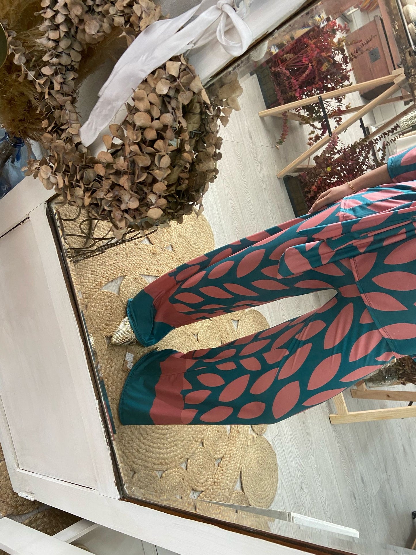 Conjunto estampado esmeralda /rosa nó na cintura