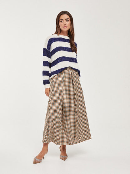 Camisola riscas pretas com lantejoulas