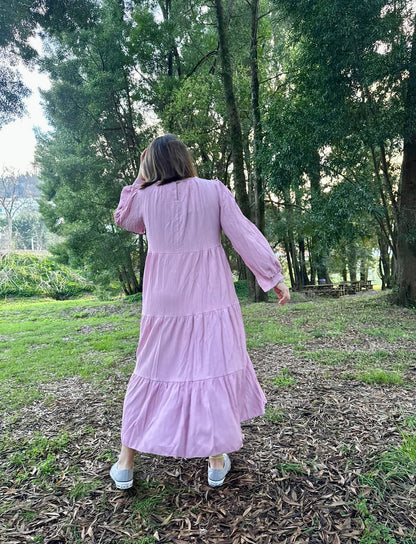 Vestido evasé azul marinho de tecido com nervuras