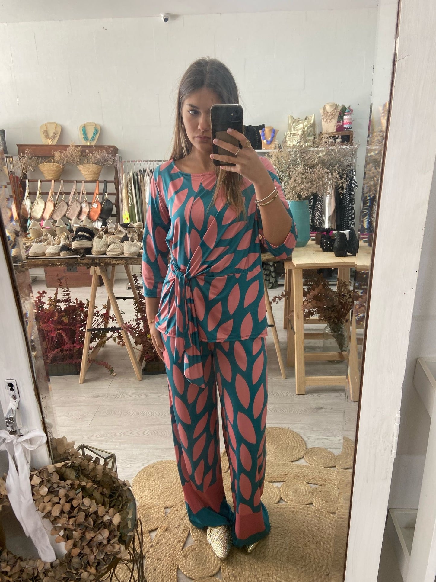 Conjunto estampado esmeralda /rosa nó na cintura