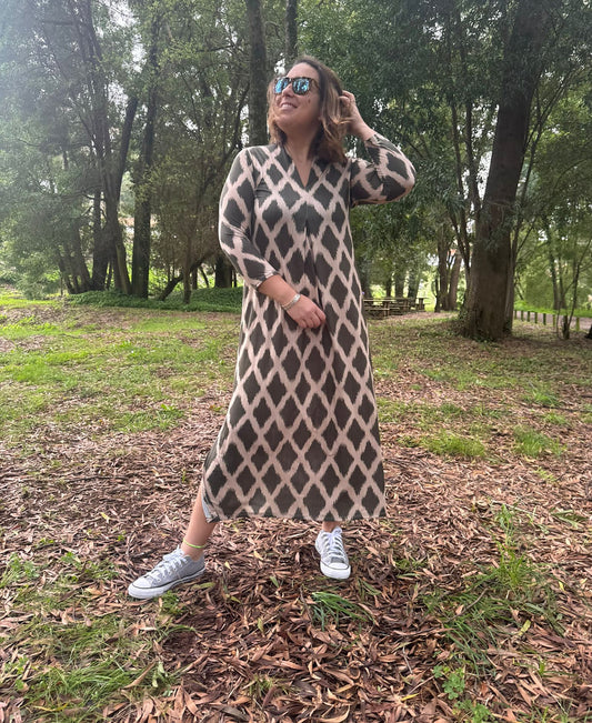 Vestido estampado geométrico verde malha fria