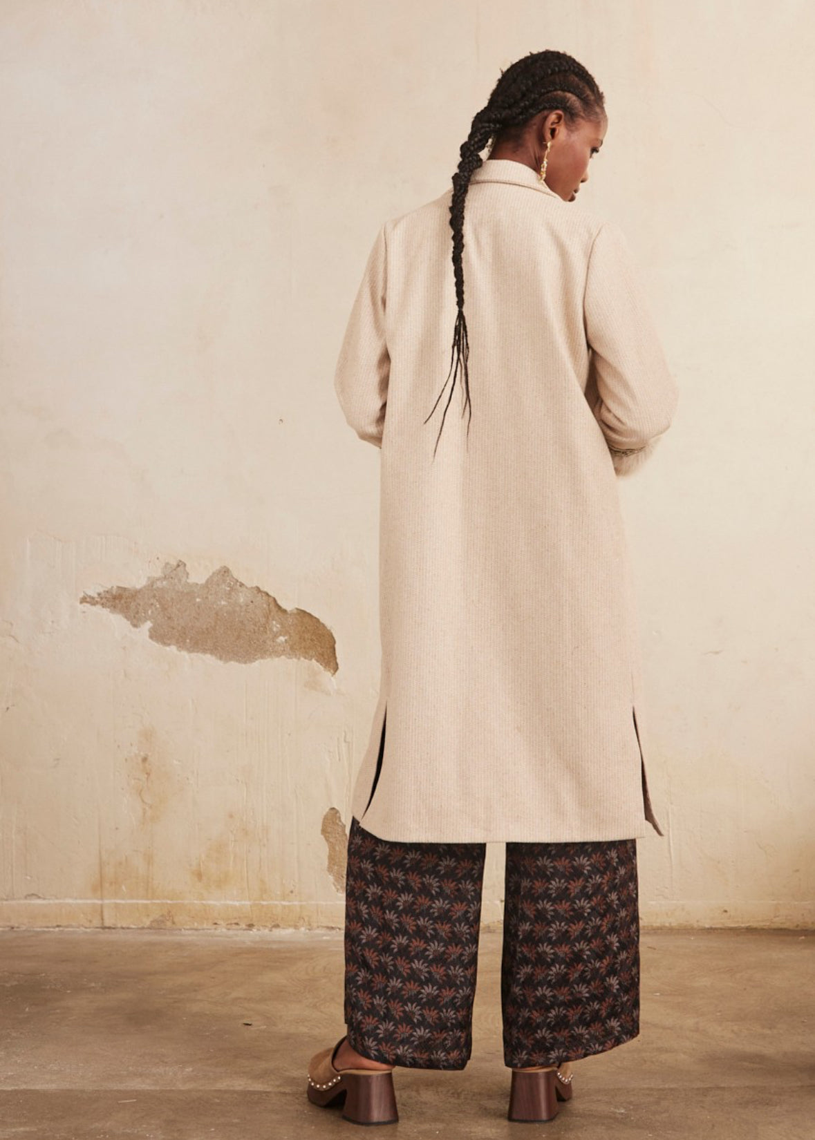 Sobretudo bege lurex punho bordado e pelo NI.Colette