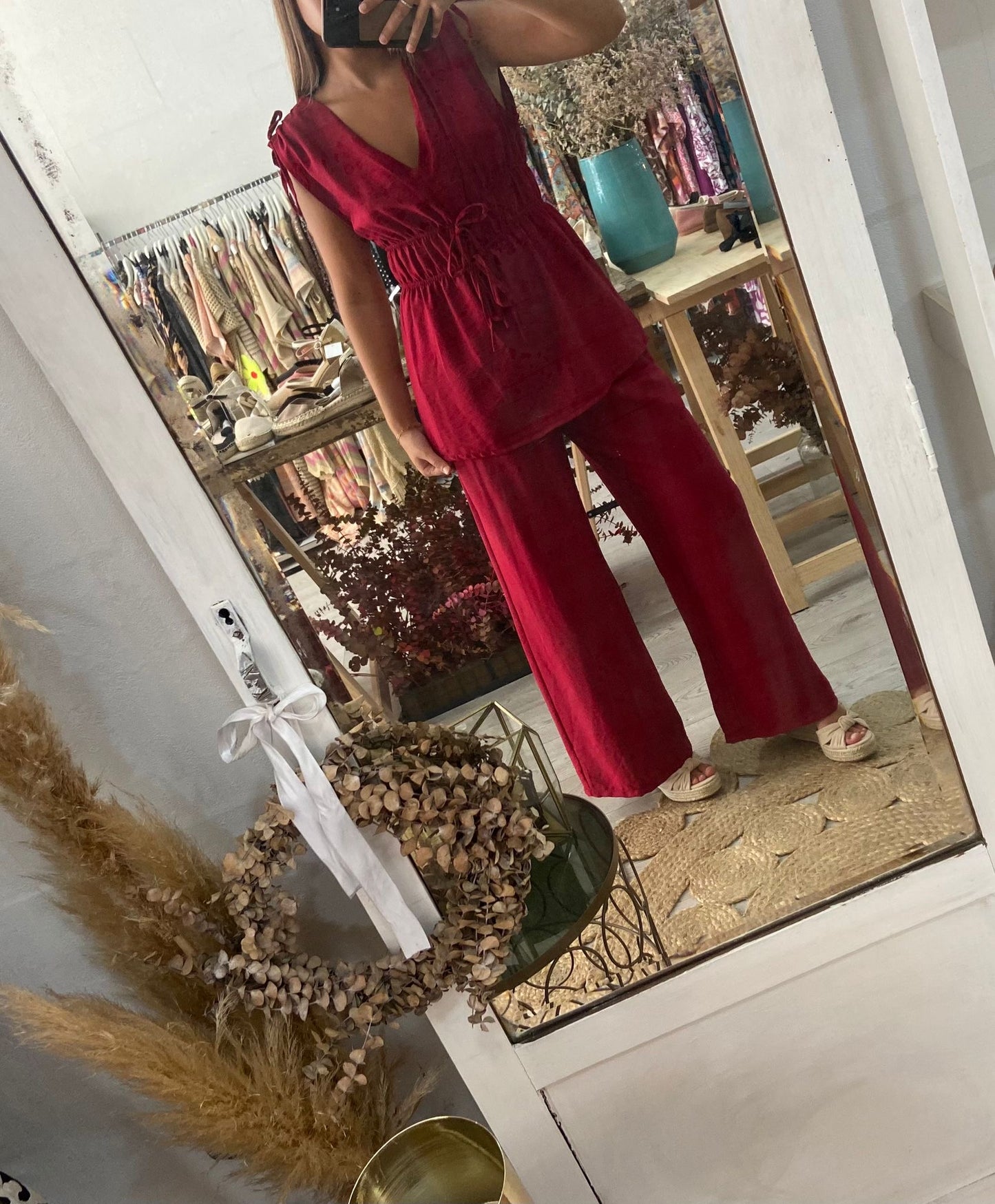 Conjunto túnica e pantalonas pretas