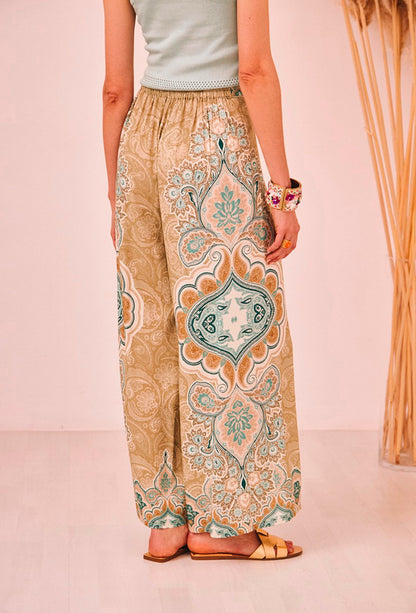 Pantalones estampados GF.Pushak