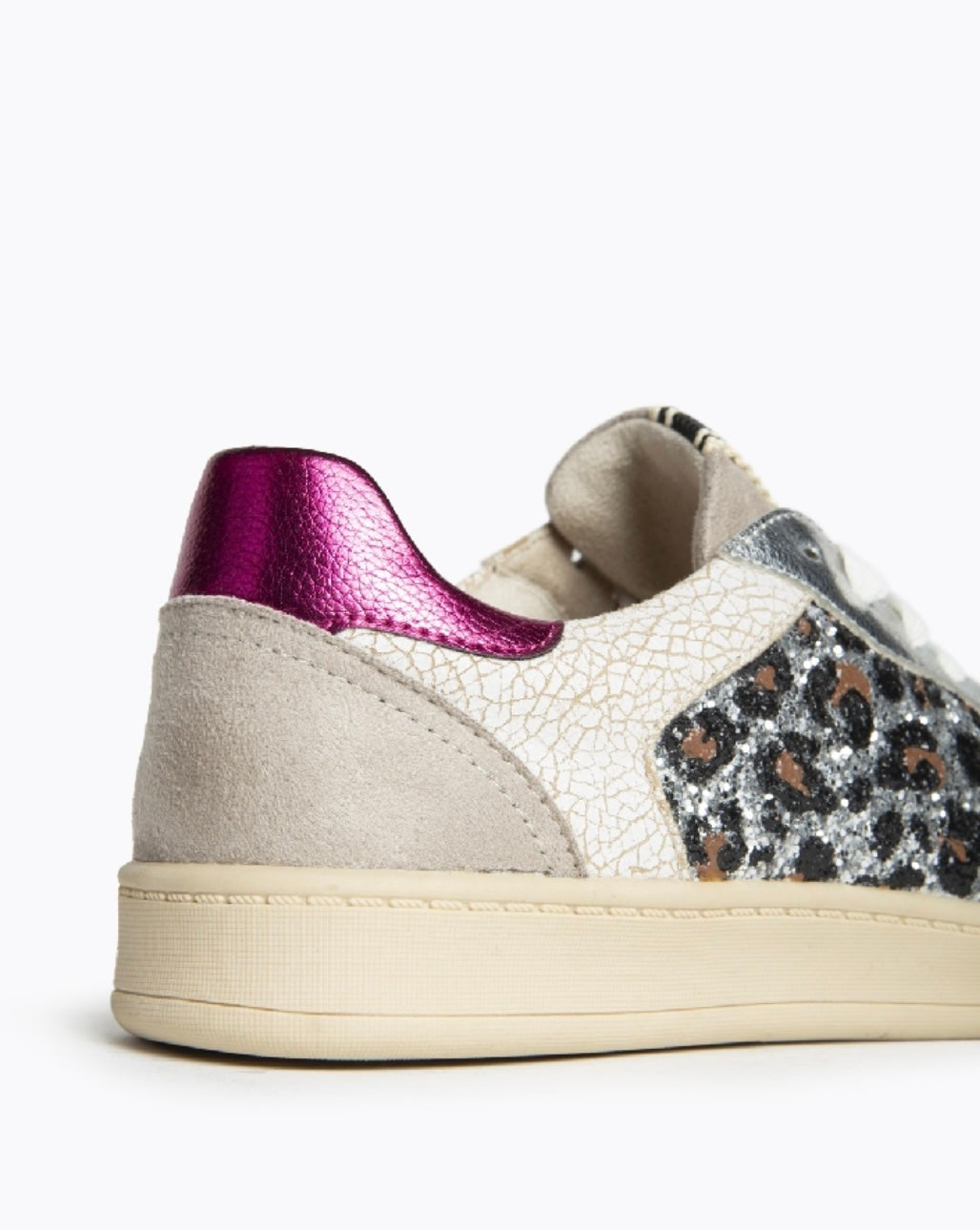Sapatilhas leopardo glitter prata e rosa atrás