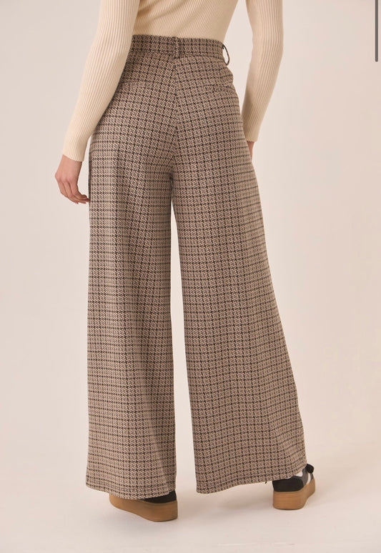 Calças bege e preto padrão FF.Dapne