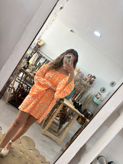 Vestido animal print caqui/laranja ombros elásticos