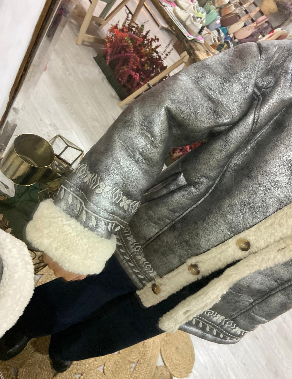 Casaco metalizado pelo interior NI.Gaia