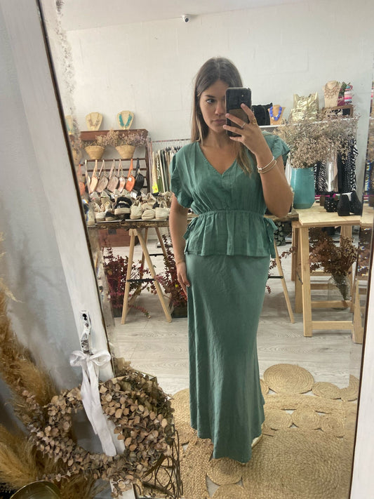 Conjunto top e saia esmeralda