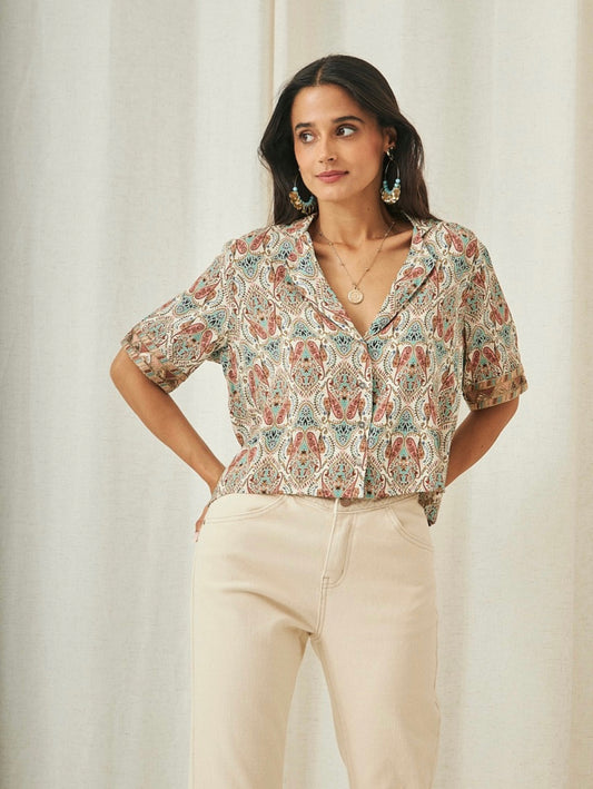 Camisa de manga corta con estampado paisley GF.kanak